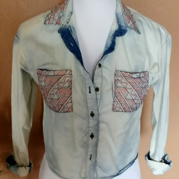 Dani button down - Picture 1 of 4